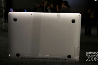 Illustration for article titled MacBook Air Hands-on